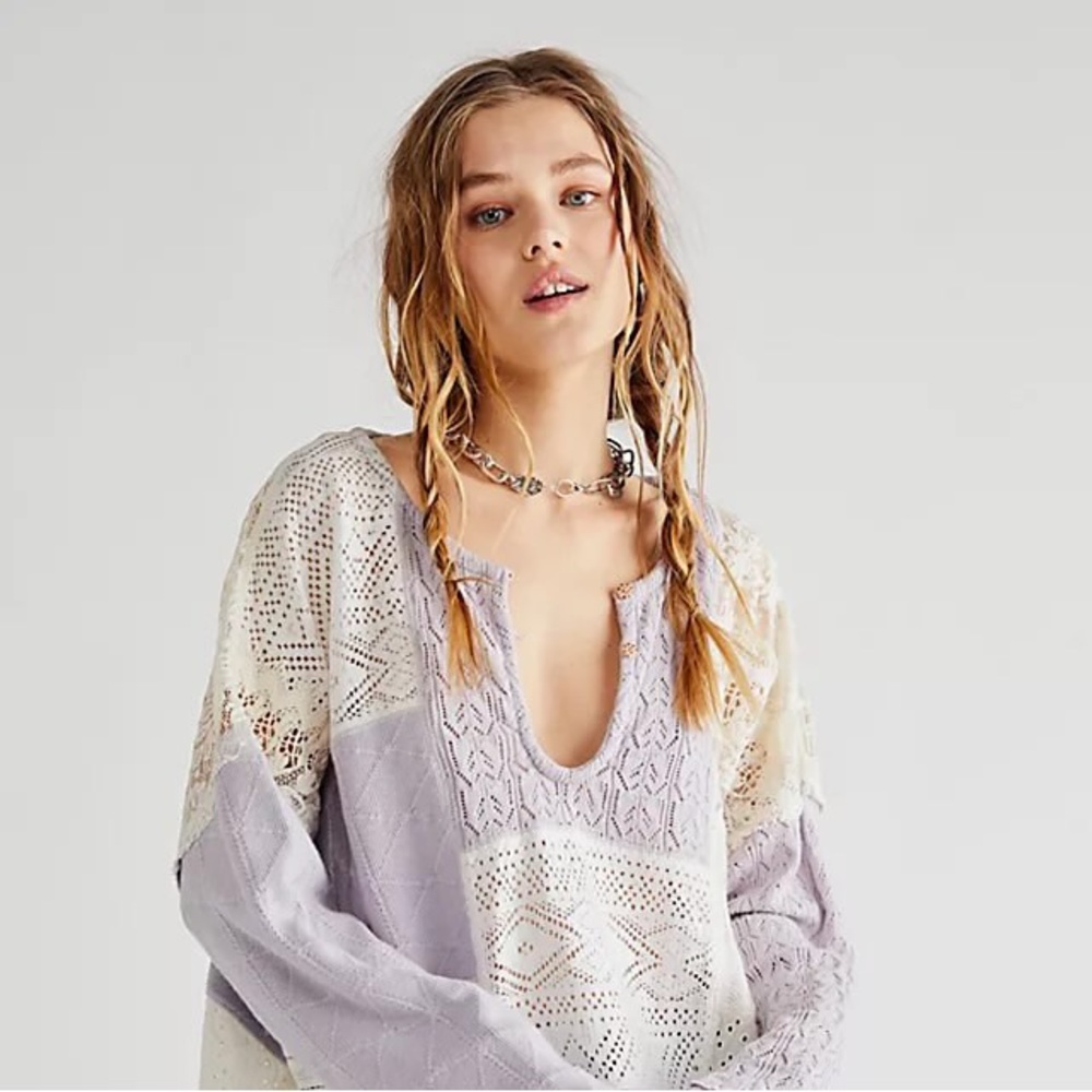❣️SOLD❣️NWOT Free People Patch on You Top